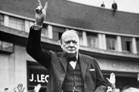 Историю продолжают переписывать: В Голливуде придумали покушение советского разведчика на Черчилля
